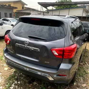 Nissan Pathfinder