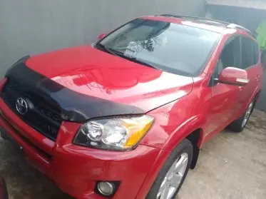 Toyota RAV 4