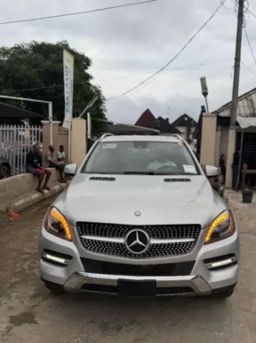 Mercedes-Benz ML 350
