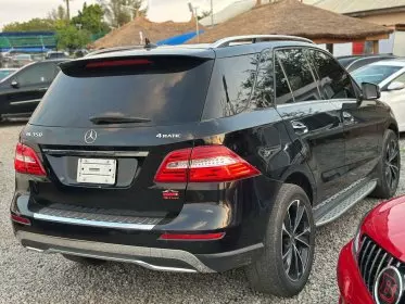 Mercedes-Benz ML 350