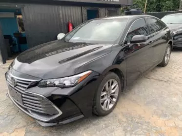 Toyota Avalon