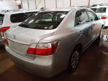 Toyota Premio