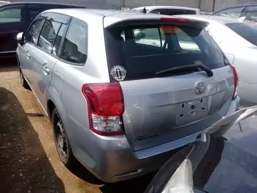 Toyota Fielder 