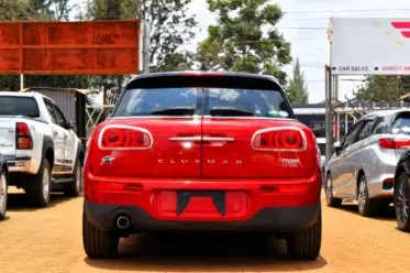 MINI Cooper Clubman