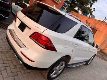 Mercedes-Benz GLE 350