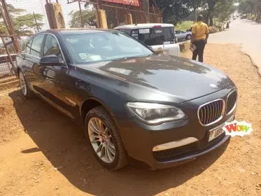 BMW 740