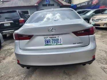 Lexus IS 250
