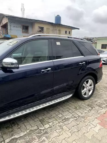 Mercedes-Benz ML 350