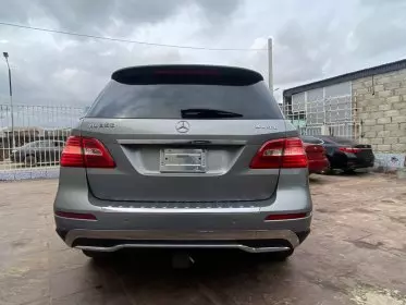 Mercedes-Benz ML 350