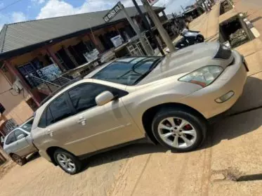Lexus RX 300