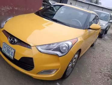 Hyundai Veloster