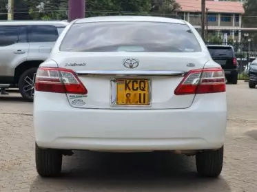 Toyota Premio