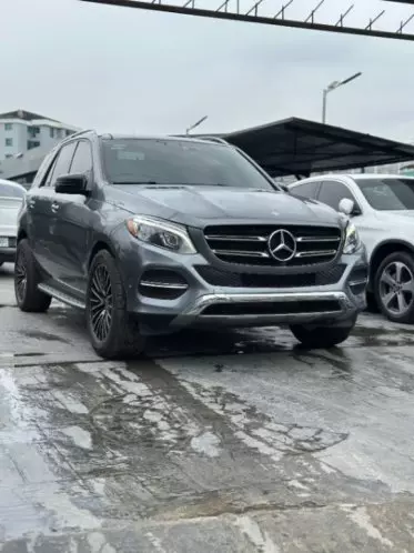 Mercedes-Benz GLE 350