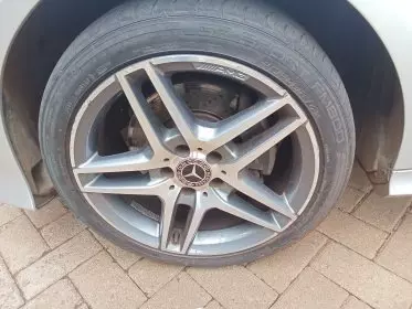 Mercedes-Benz E 250
