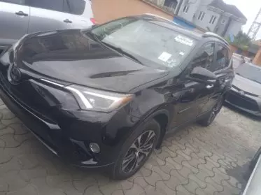 Toyota RAV 4