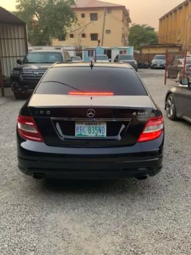 Mercedes-Benz C 300