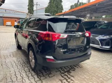 Toyota RAV 4