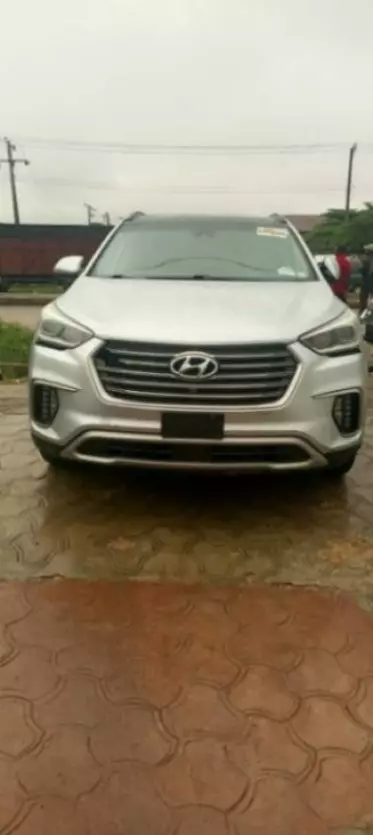Hyundai Santa Fe