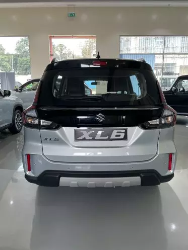 SUZUKI XL-6