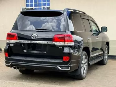 Toyota Landcruiser ZX