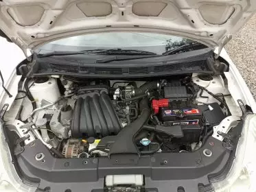 Nissan Wingroad 
