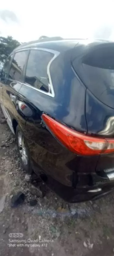 Nissan Infiniti