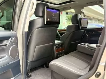 Lexus LX 570