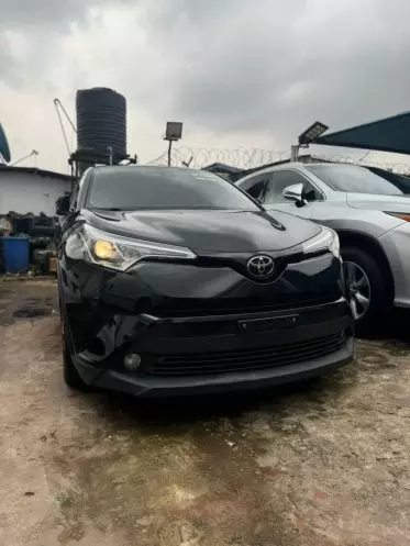 Toyota CH-R