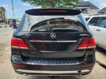 Mercedes-Benz GLE 350
