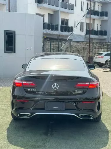 Mercedes-Benz E 450