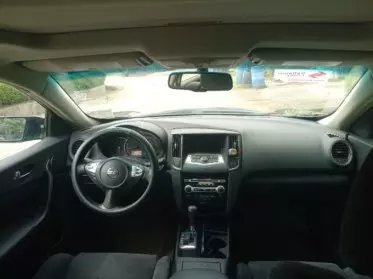 Nissan Maxima