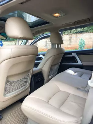 Toyota Landcruiser  V8