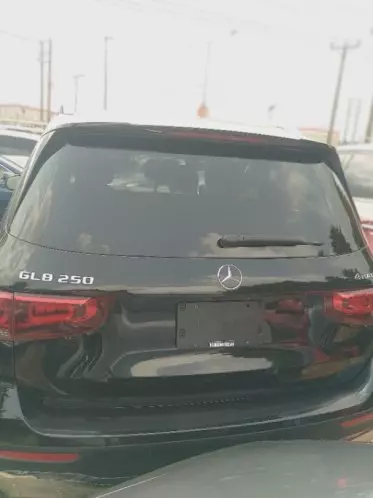 Mercedes-Benz GLB 250