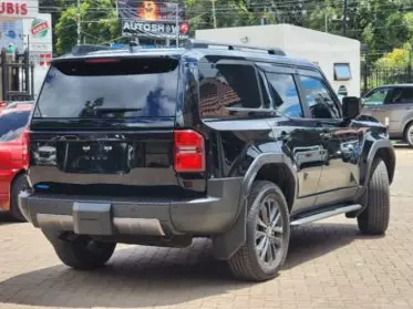 Toyota Landcruiser Prado