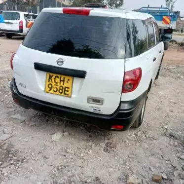 Nissan Advan 