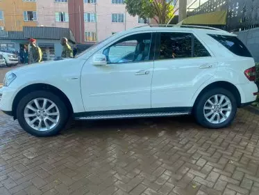 Mercedes-Benz ML 350