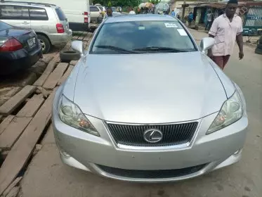 Lexus IS 250