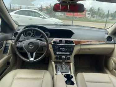 Mercedes-Benz C 250