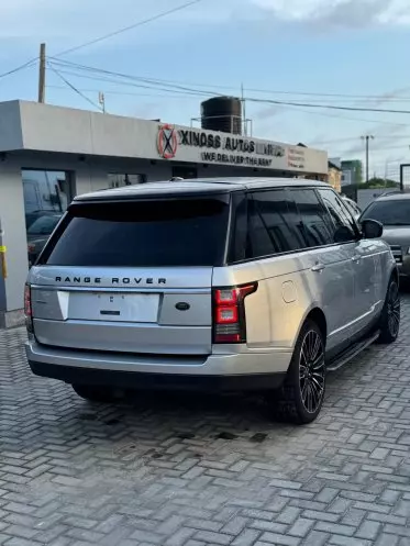 Land Rover Range Rover Autobiography
