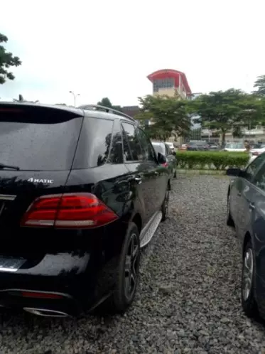 Mercedes-Benz GLE 400