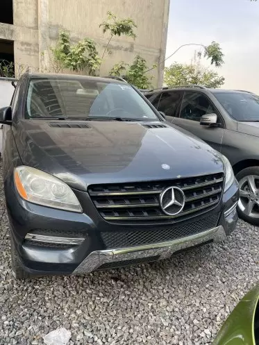 Mercedes-Benz ML 350