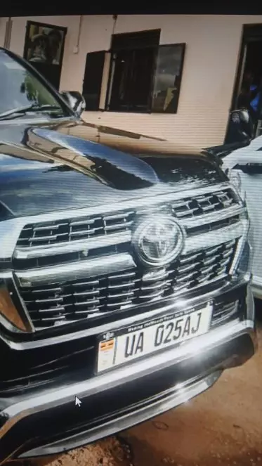 Toyota Land Cruiser V8