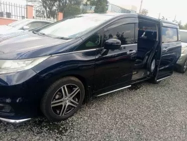 Honda Odyssey Absolute