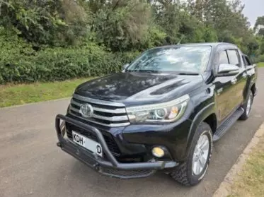 Toyota Hilux Revo 