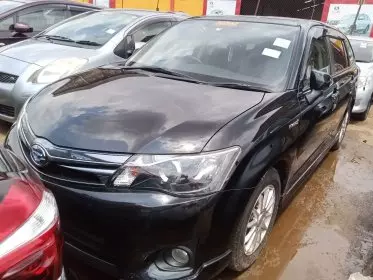 Toyota Fielder hybrid