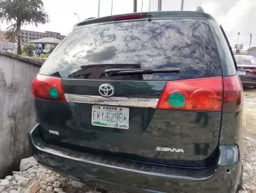 Toyota Sienna