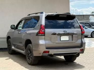 Toyota Landcruiser prado TX.L
