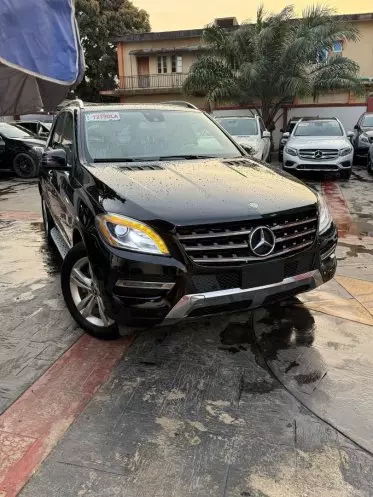Mercedes-Benz ML 350