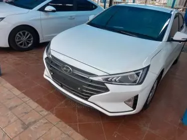 Hyundai Avente