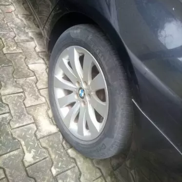 BMW 750